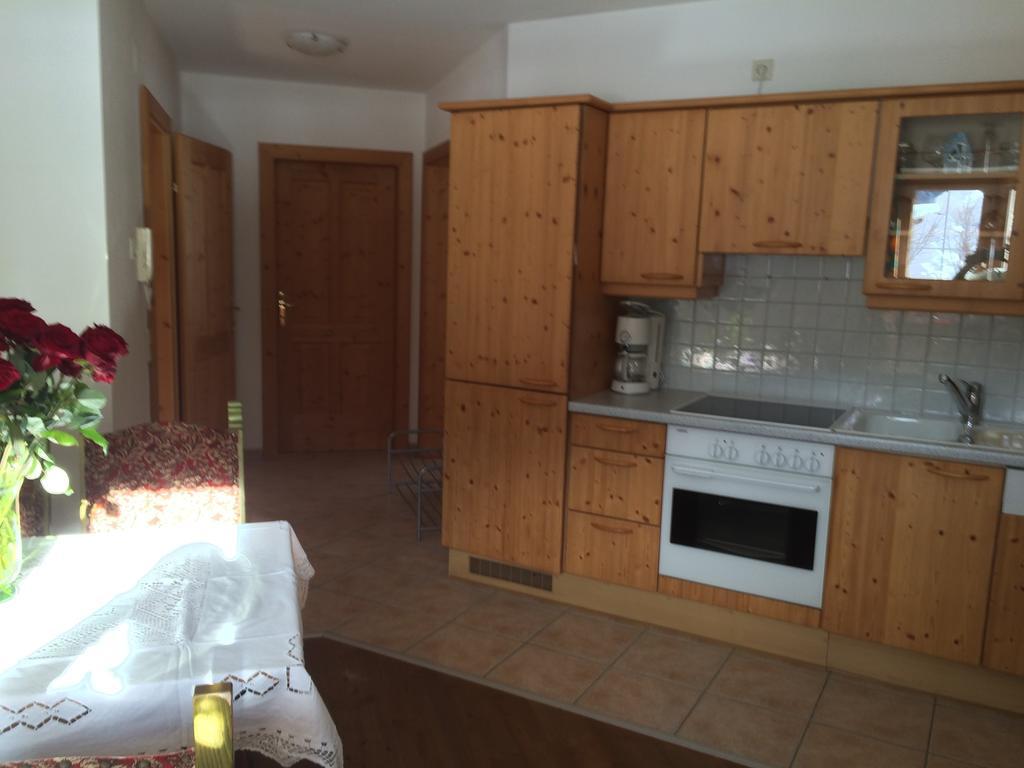 Zur Lieben Sonne Apartment Filzmoos Room photo